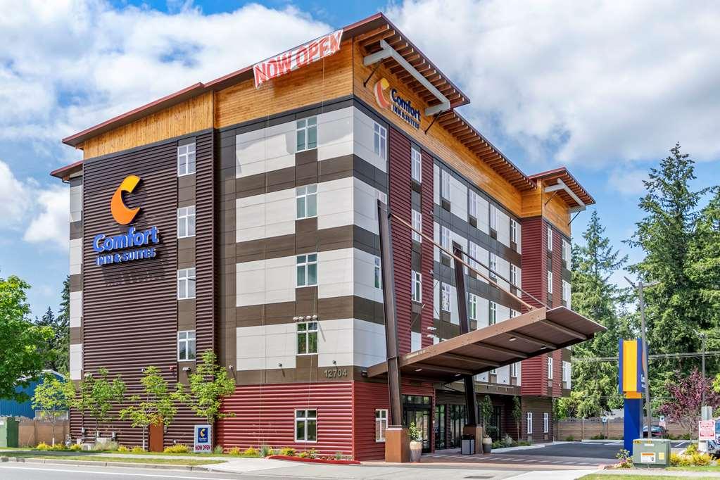 Comfort Inn & Suites Lakewood By Jblm Exteriér fotografie